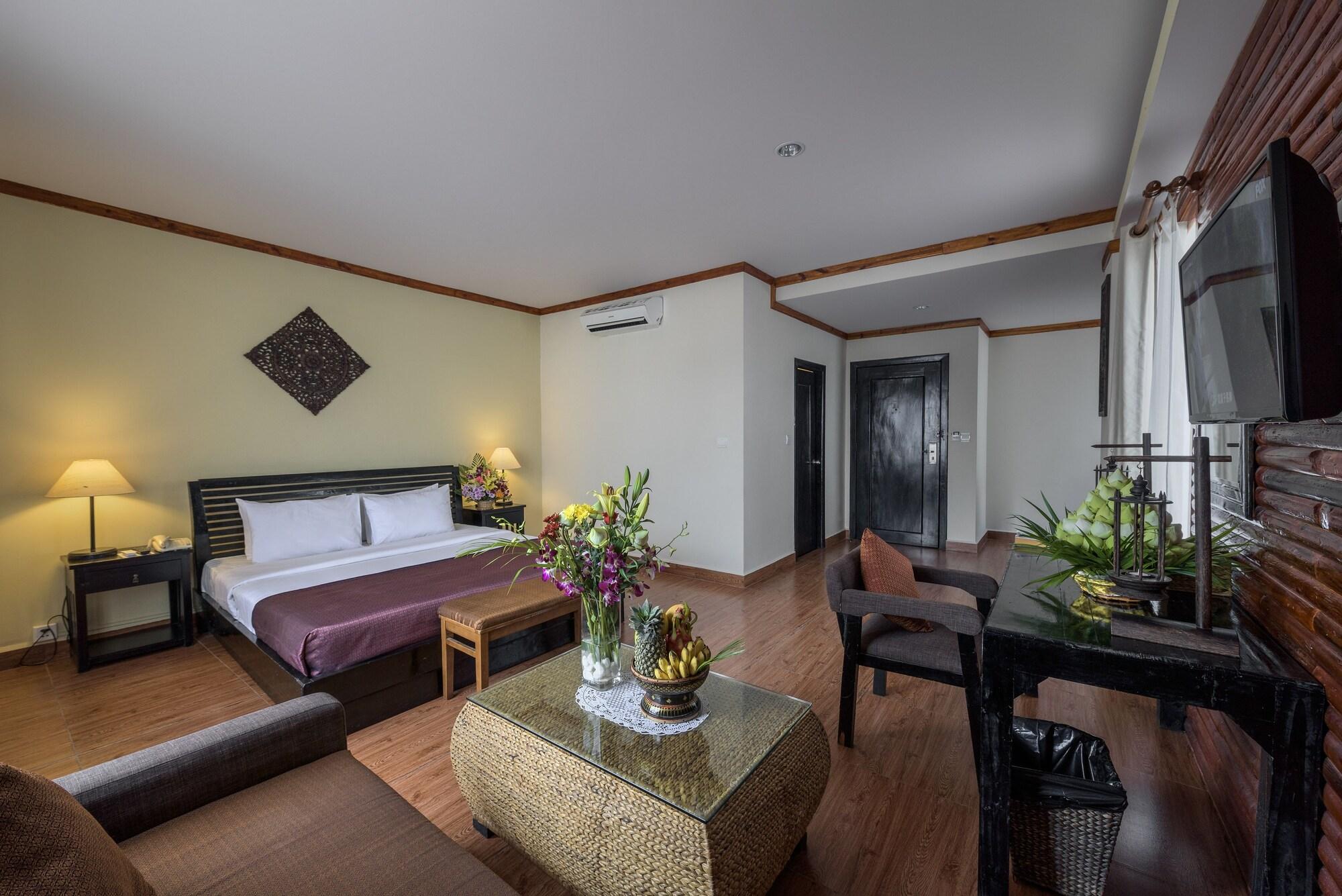 Eman Bkk Hotel Phnom Penh Exterior photo